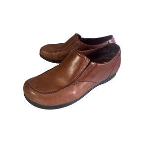 Brown Leather Slip-On Women's Comfort Shoes